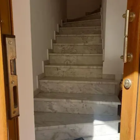 Sofia'S Apartment Skiathos Town Exterior photo
